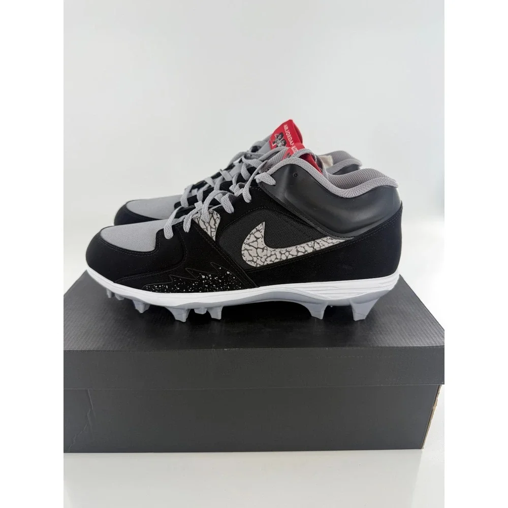 Jordan Stadium 90 Low TD Black Cement Football Cleats HQ0210-060 Mens Size 11.5